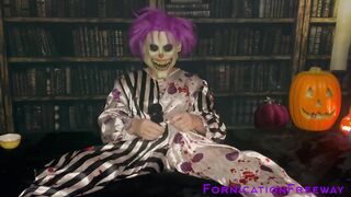 Crazy Clown Couple Cosplay: Cock Sucking and Quick Fucking Fornicationfreeway