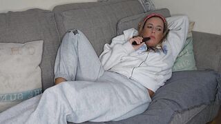 Maisie Lewis Fantasy Wank Over the Postie