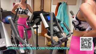 Perfect Fitness Girl fucked in Public Gym...