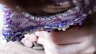 【人妻・不倫】昼下がり美味しそうに舐める人妻