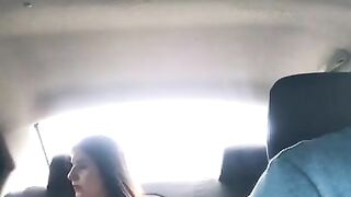 I seduce the driver of my uber so that we have sex for money
