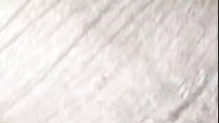 BangaliDesi bhabhi ki zam kar chudaye bed par