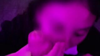 Una mamada y que me la meta bien lubricada ????